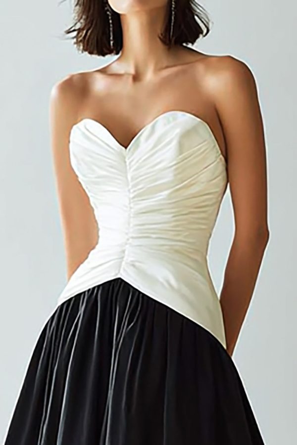 Sweetheart Black and White Ruched A-Line Formal Dress - Image 3