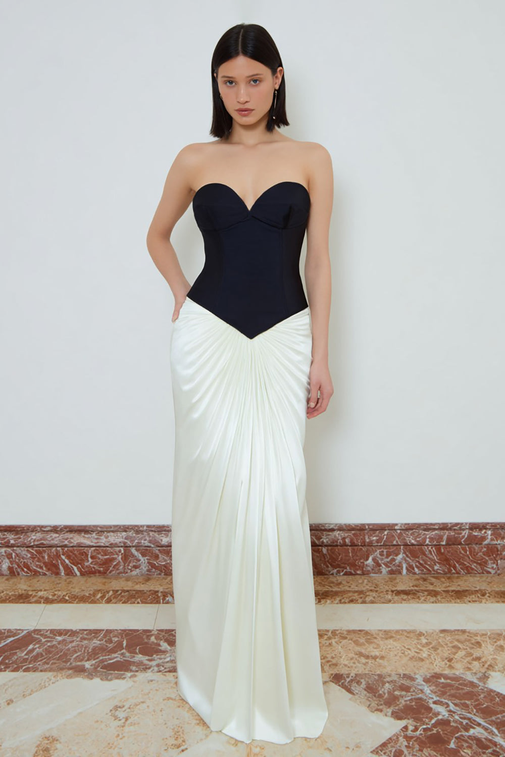 Sweetheart Sheath Ruched Black and White Maxi Formal Dress - Image 1