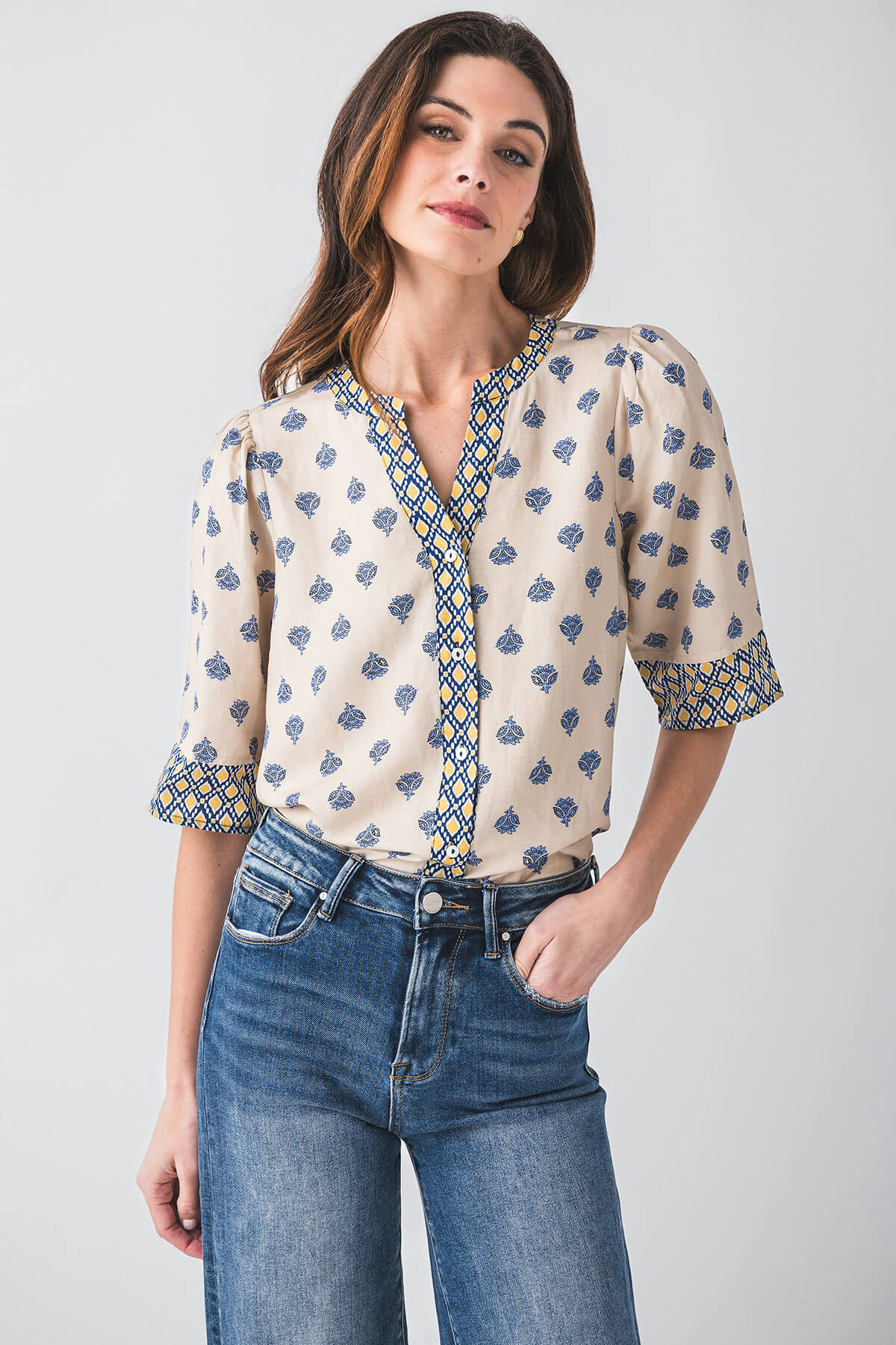 Floral Contrast Print Details Button-up Top - Image 4